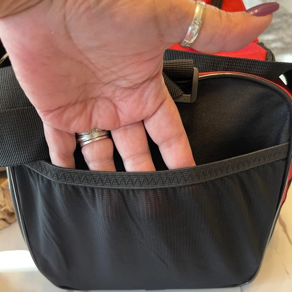 CHAMPION Prologue Duffel Bag In Red/Black (Unisex)